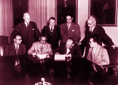 Penandatanganan perjanjian teknis dengan DuPont